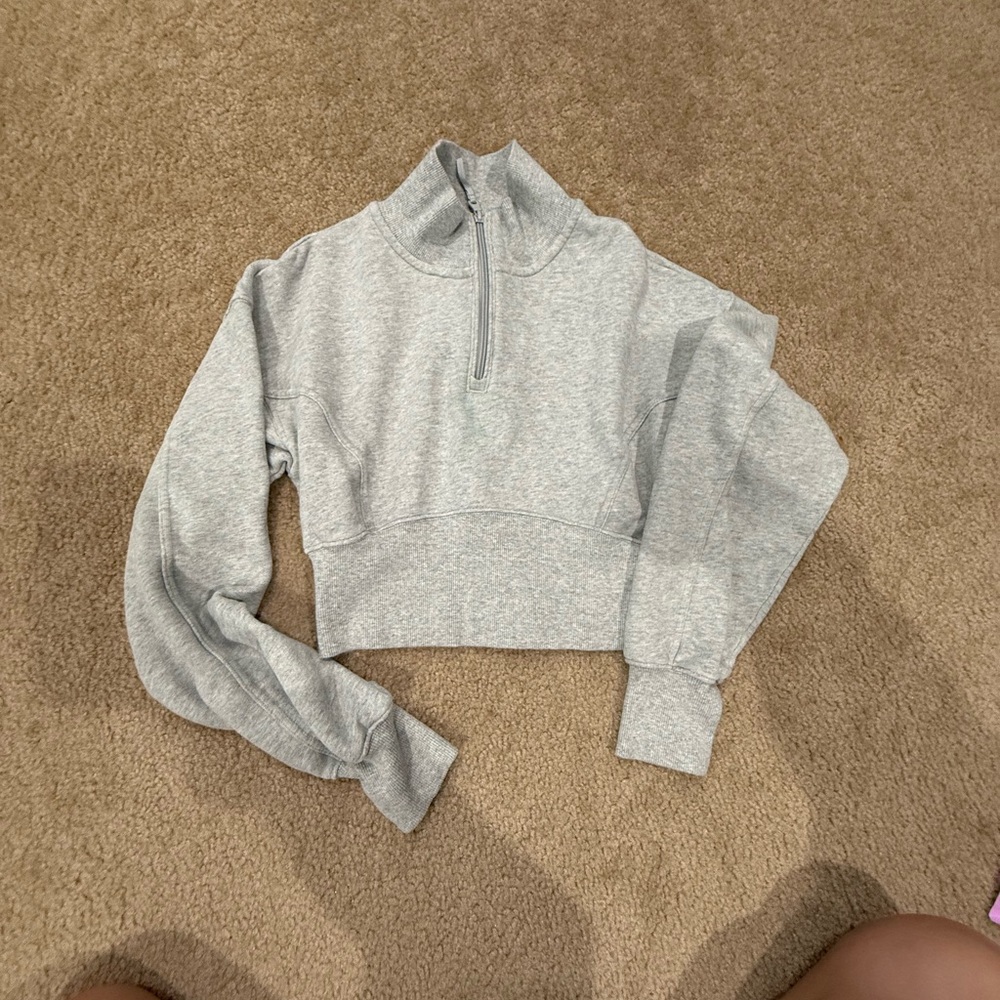 Aerie Gray Crew Neck Sweater